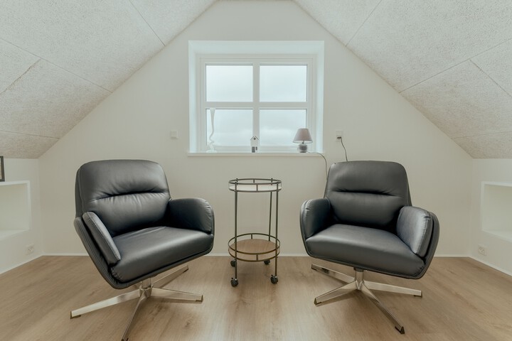 Room 14 of 22