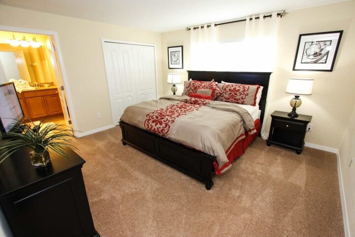 Room 7 of 30
