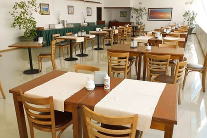 Breakfast/Coffee Service 55 of 66