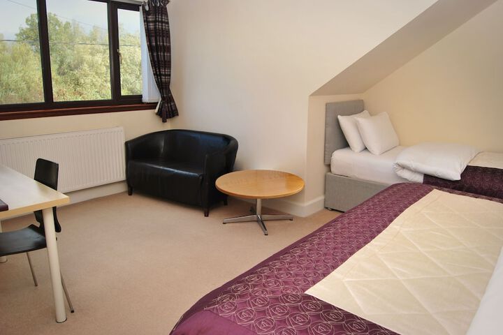 Room 14 of 30