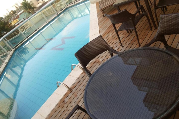 Pool Hotel