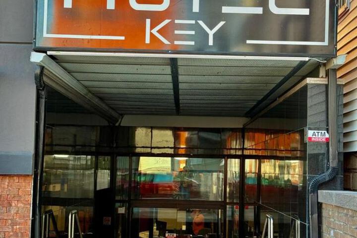 Hotel Key Flushing in New York, NY