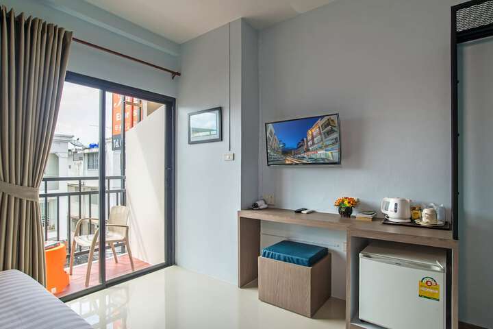 Room 21 of 43