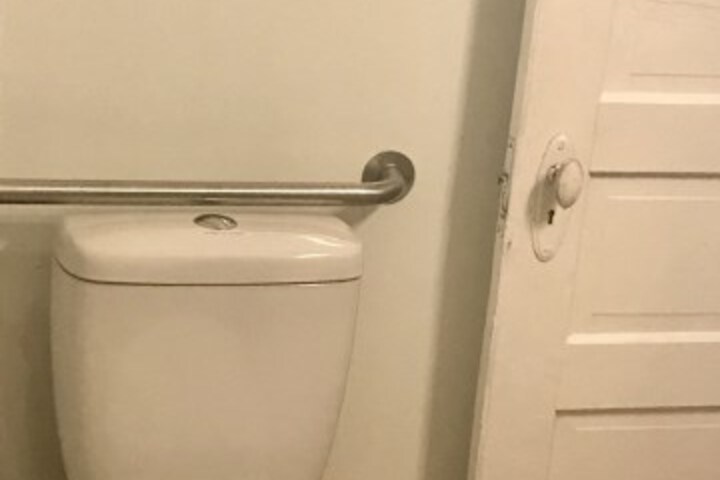 Room 68 of 71