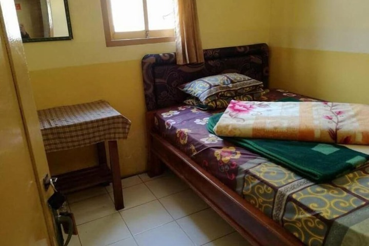 Room 19 of 42