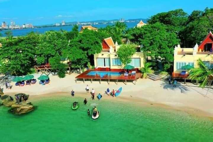 Beach 102 of 129