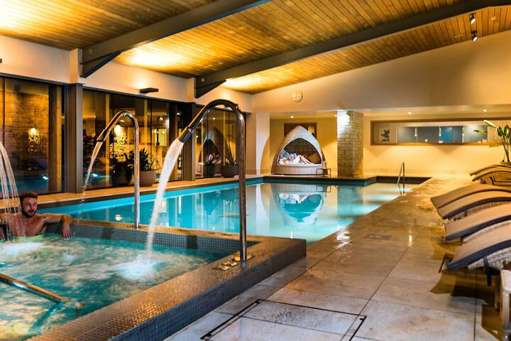 Pool 69 of 109