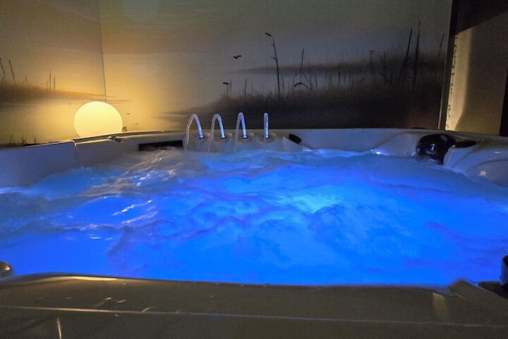 Spa 12 of 23