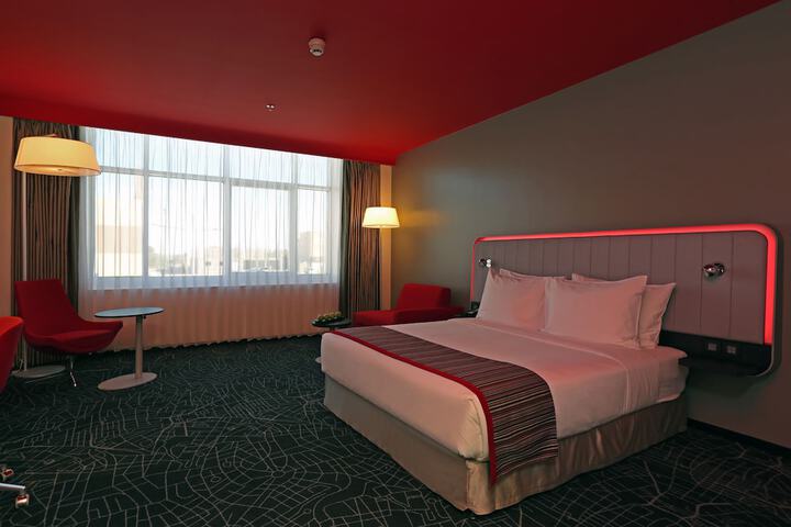 Room 16 of 78