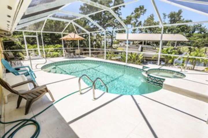Pool 18 of 31