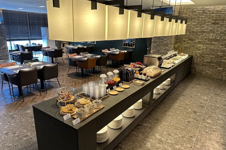 Breakfast/Coffee Service 54 of 55