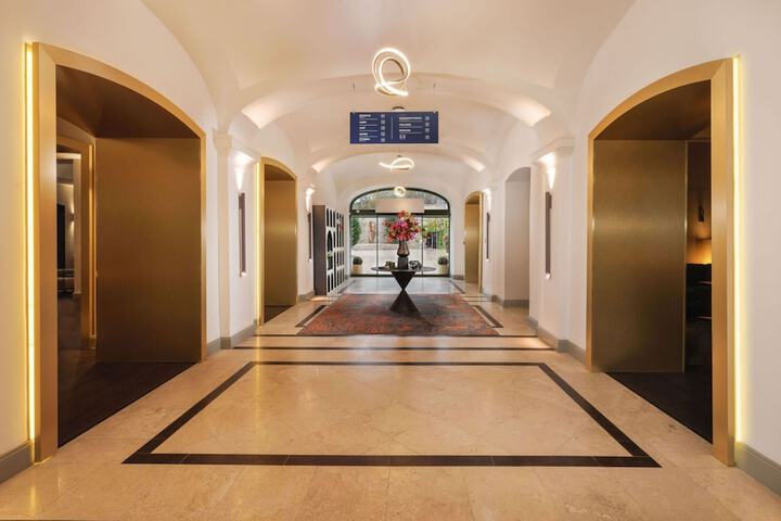 Hotel Interior 7 of 93
