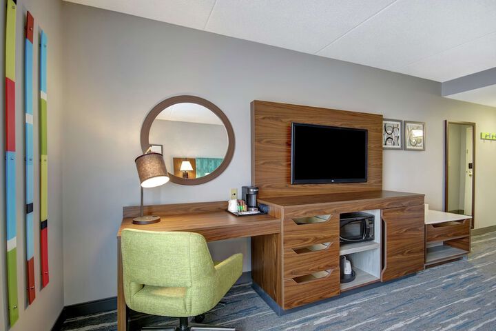 Basic Room 2 Queen Beds (15 of 16)