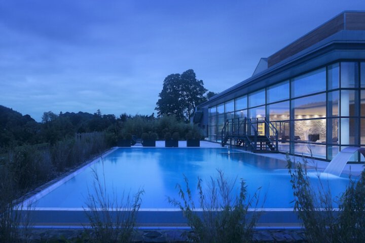 Pool 33 of 74