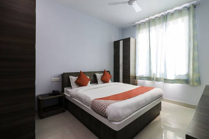 Room 12 of 24