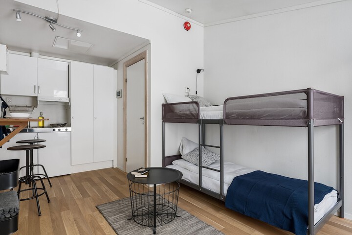 Room 2 of 59