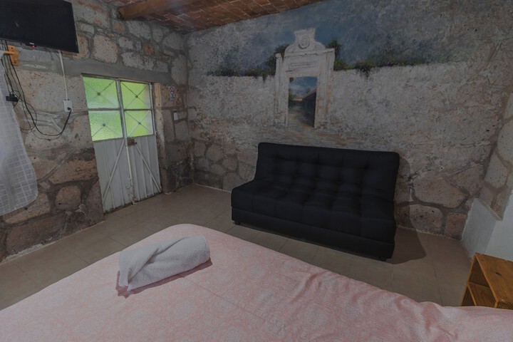 Room 101 of 210
