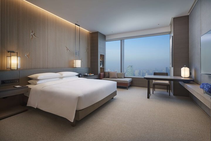 Room 19 of 67