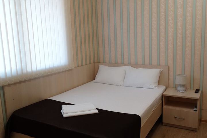 Room 13 of 26