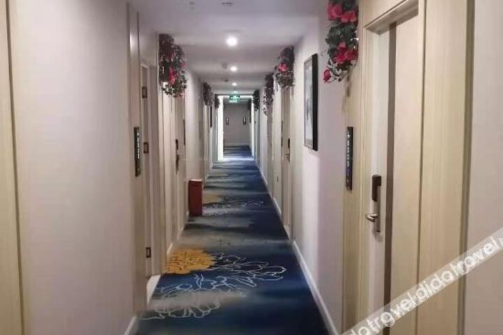 Hotel Interior 13 of 20