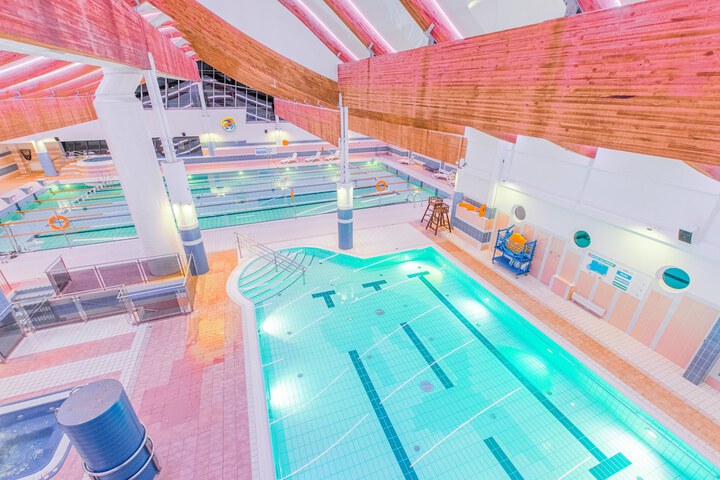 Hotel with Pool