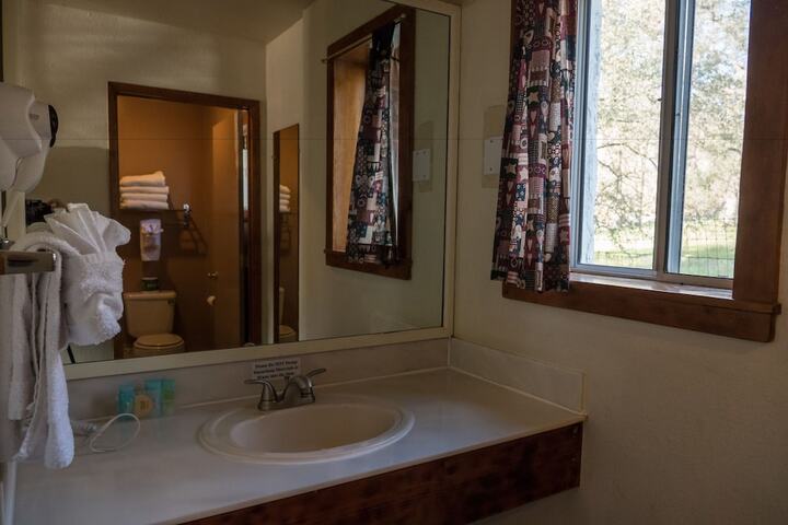 2 Double Beds (2 of 6)
