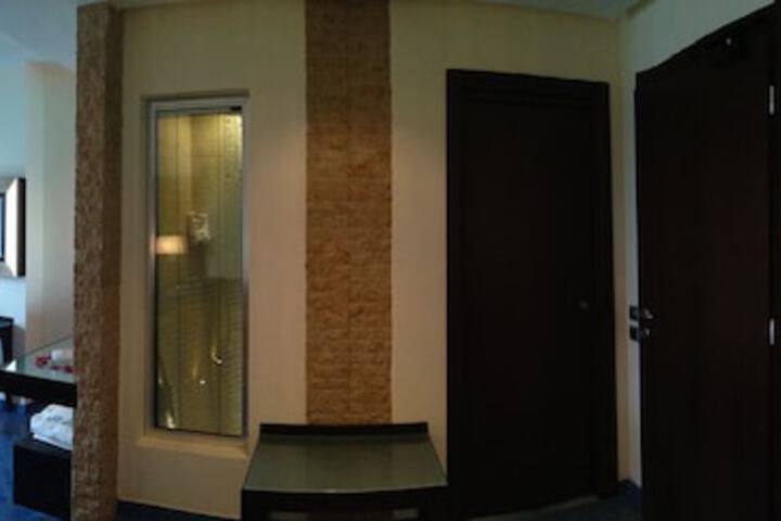 Room 2 of 54