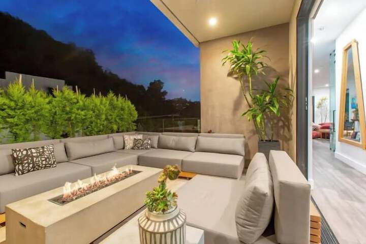 Property Grounds 67 of 76