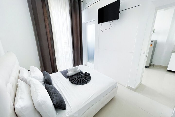 Room 7 of 35