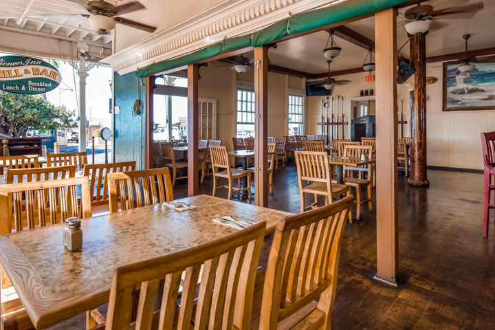 restaurant