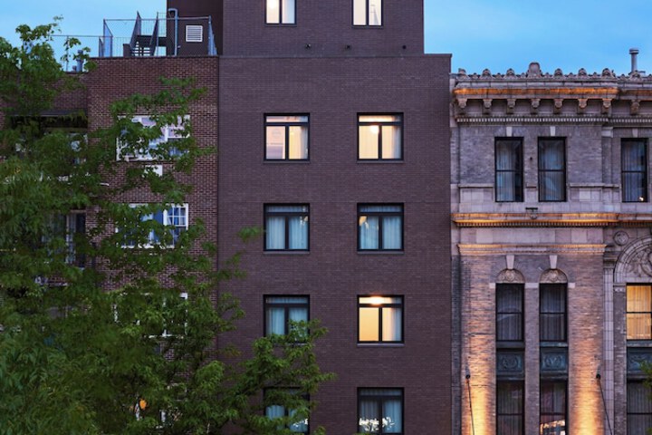 Photo of Melrose Hotel