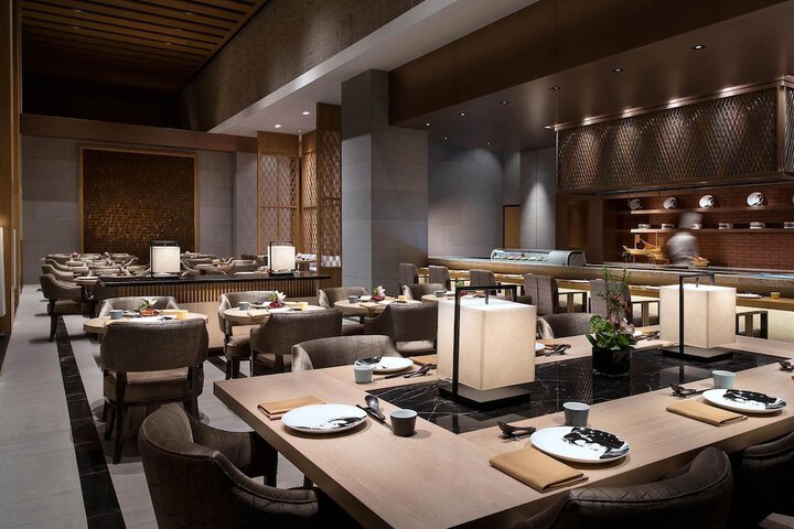 Dining 82 of 152