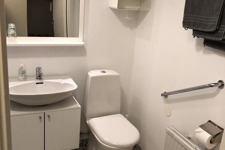 Room 16 of 34