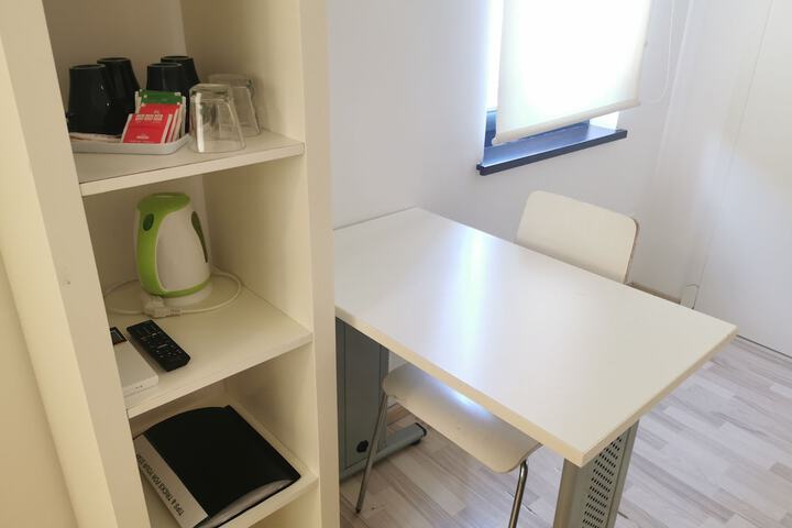 Room 10 of 45