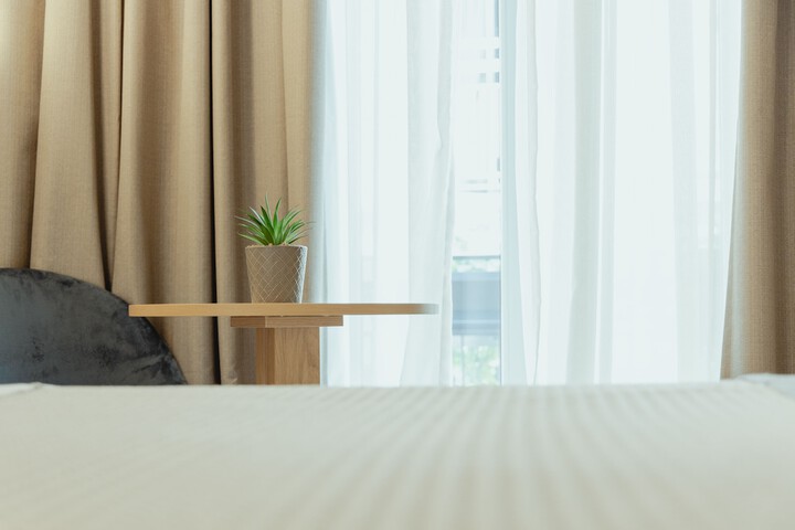 Room 40 of 77