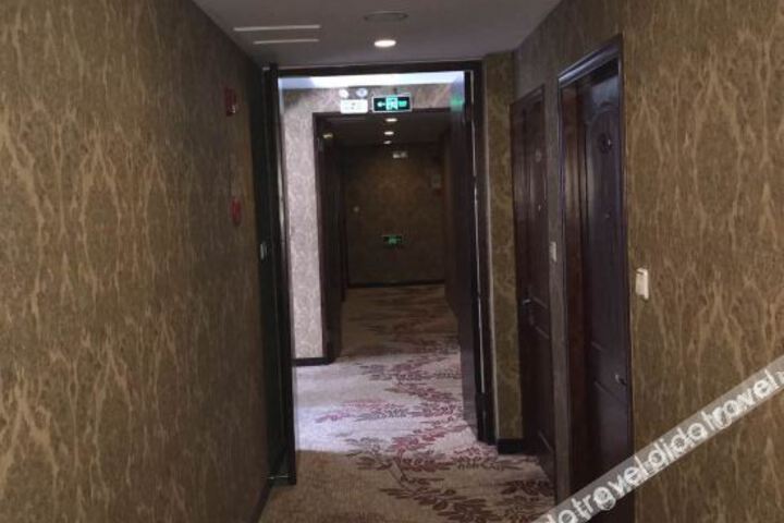 Hotel Interior 12 of 25
