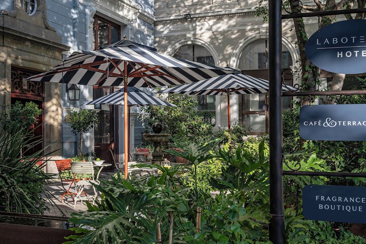 Terrace/Patio 72 of 87