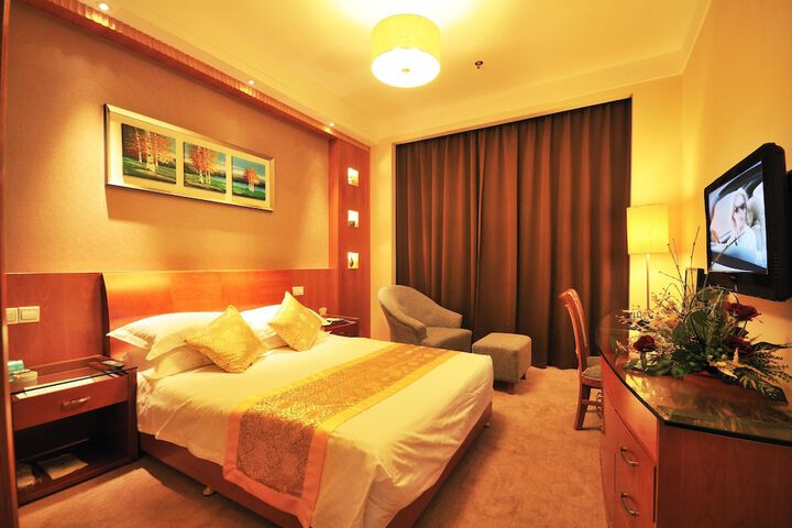 Room 5 of 23