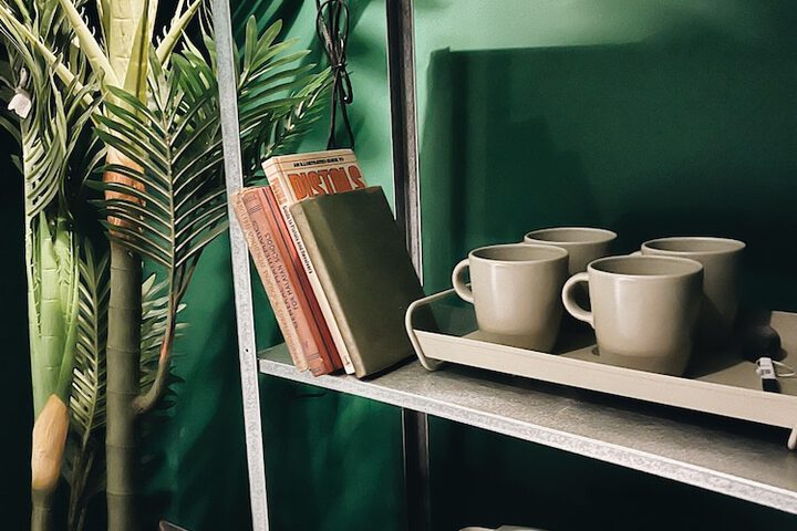 Room 10 of 50