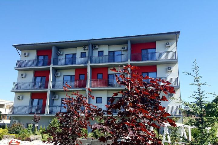 Hotel 63 of 68
