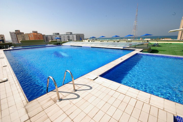 Pool 9 of 16