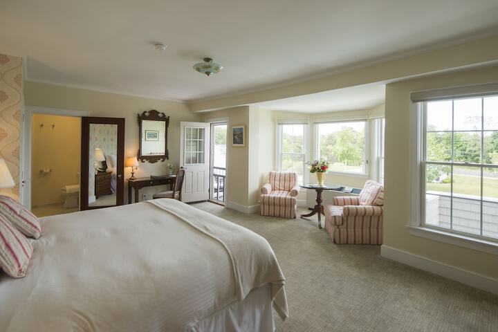 Room 10 of 91