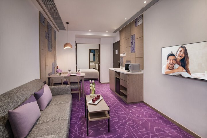 Room 21 of 39