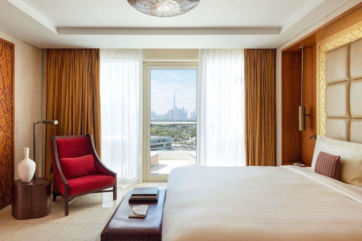 Room 40 of 169