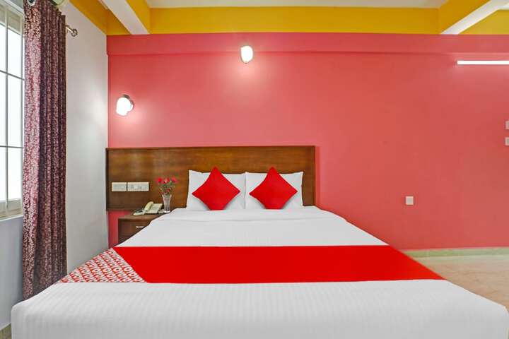 Room 12 of 35