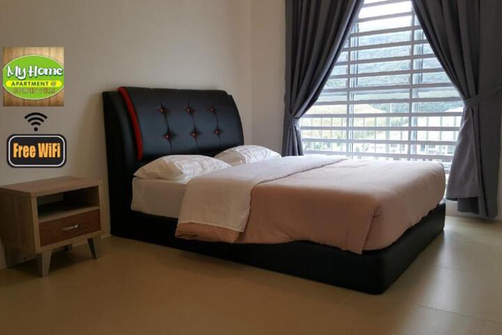 Homestay S1311 (10 pax) at Golden Hills NightMarket