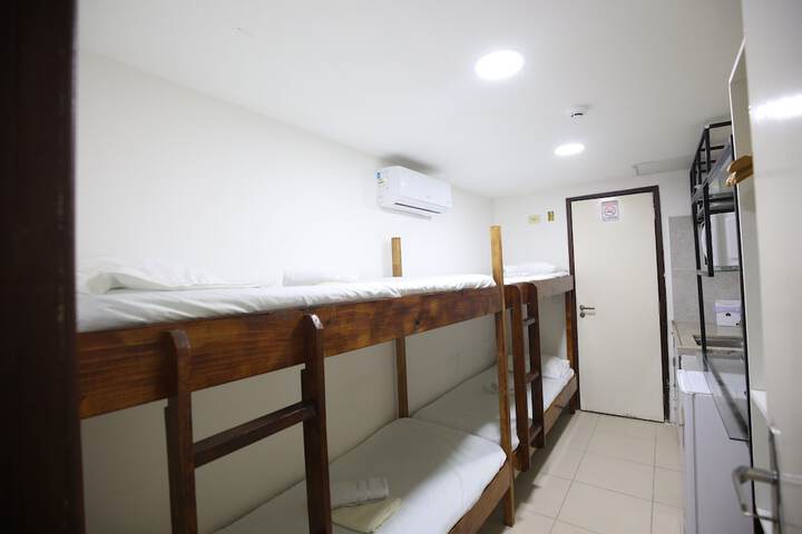 Room 15 of 89