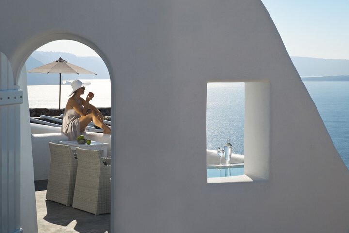 Oia Castle Luxury Suites by Art Maisons