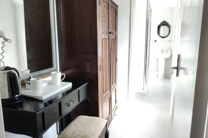 Room 63 of 90