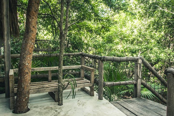 Sundeck 23 of 24